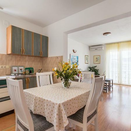 Apartments Rogulj Trogir Zewnętrze zdjęcie