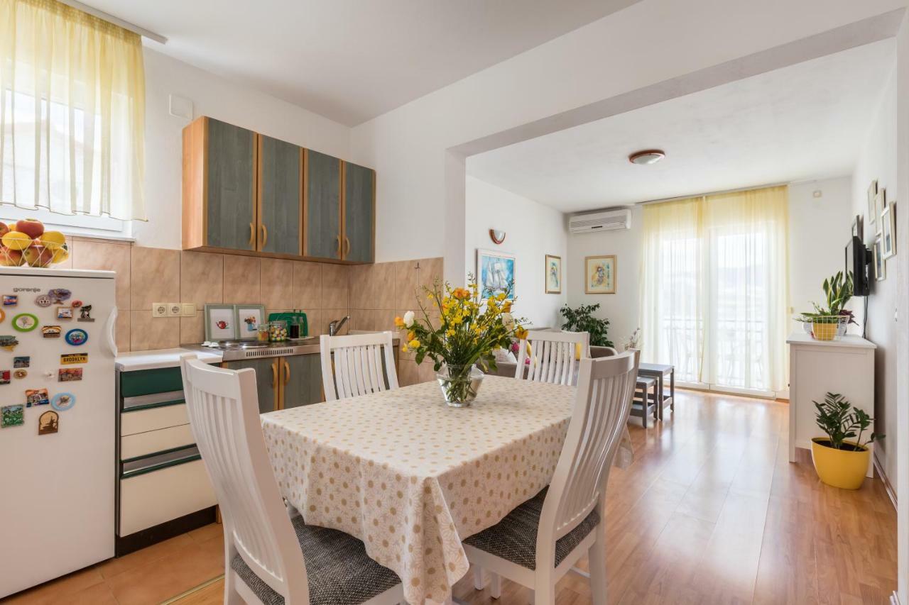 Apartments Rogulj Trogir Zewnętrze zdjęcie