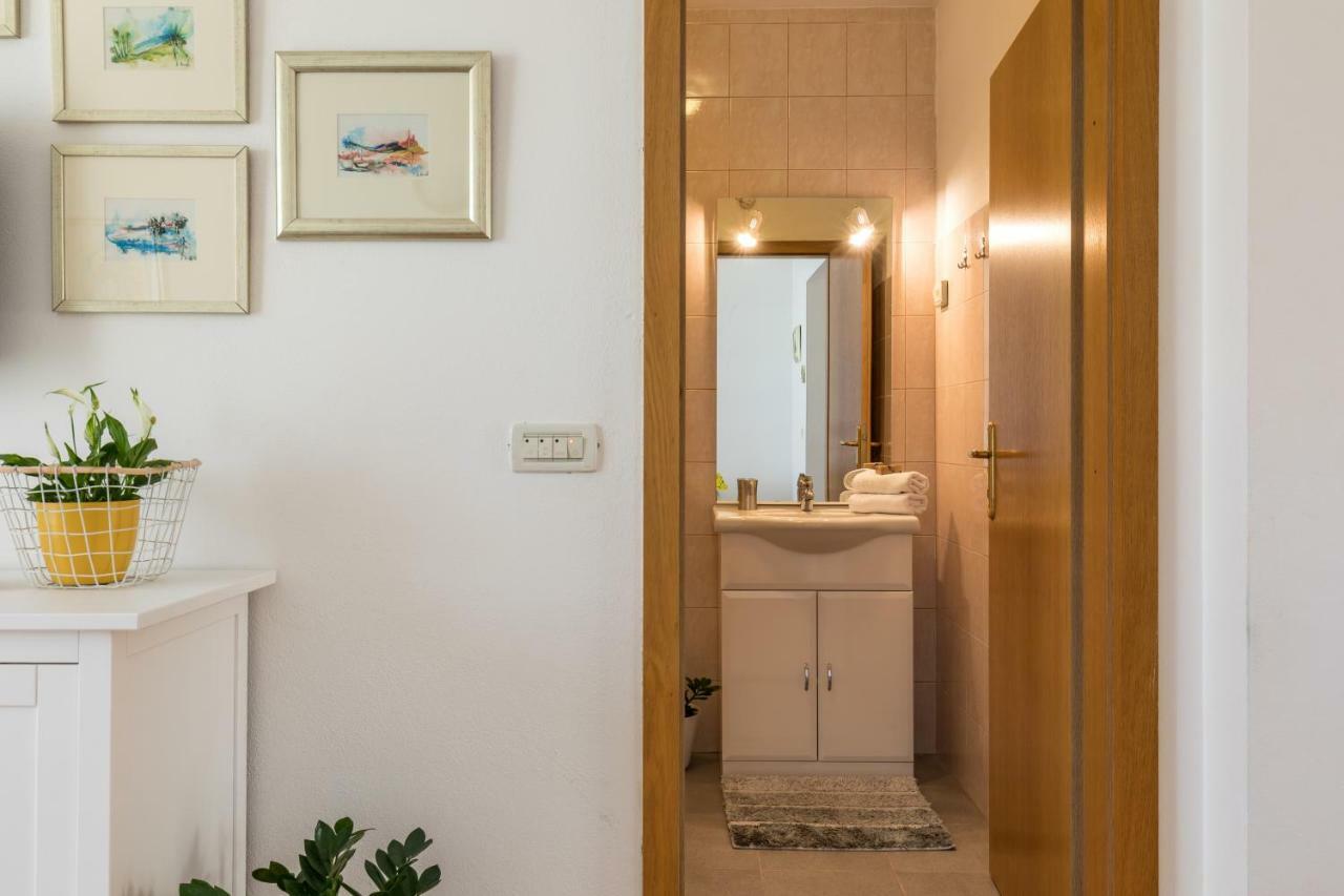 Apartments Rogulj Trogir Zewnętrze zdjęcie